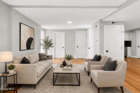 1379 Evergreen Avenue Rotterdam NY 12306