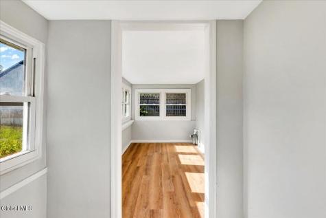 1379 Evergreen Avenue Rotterdam NY 12306