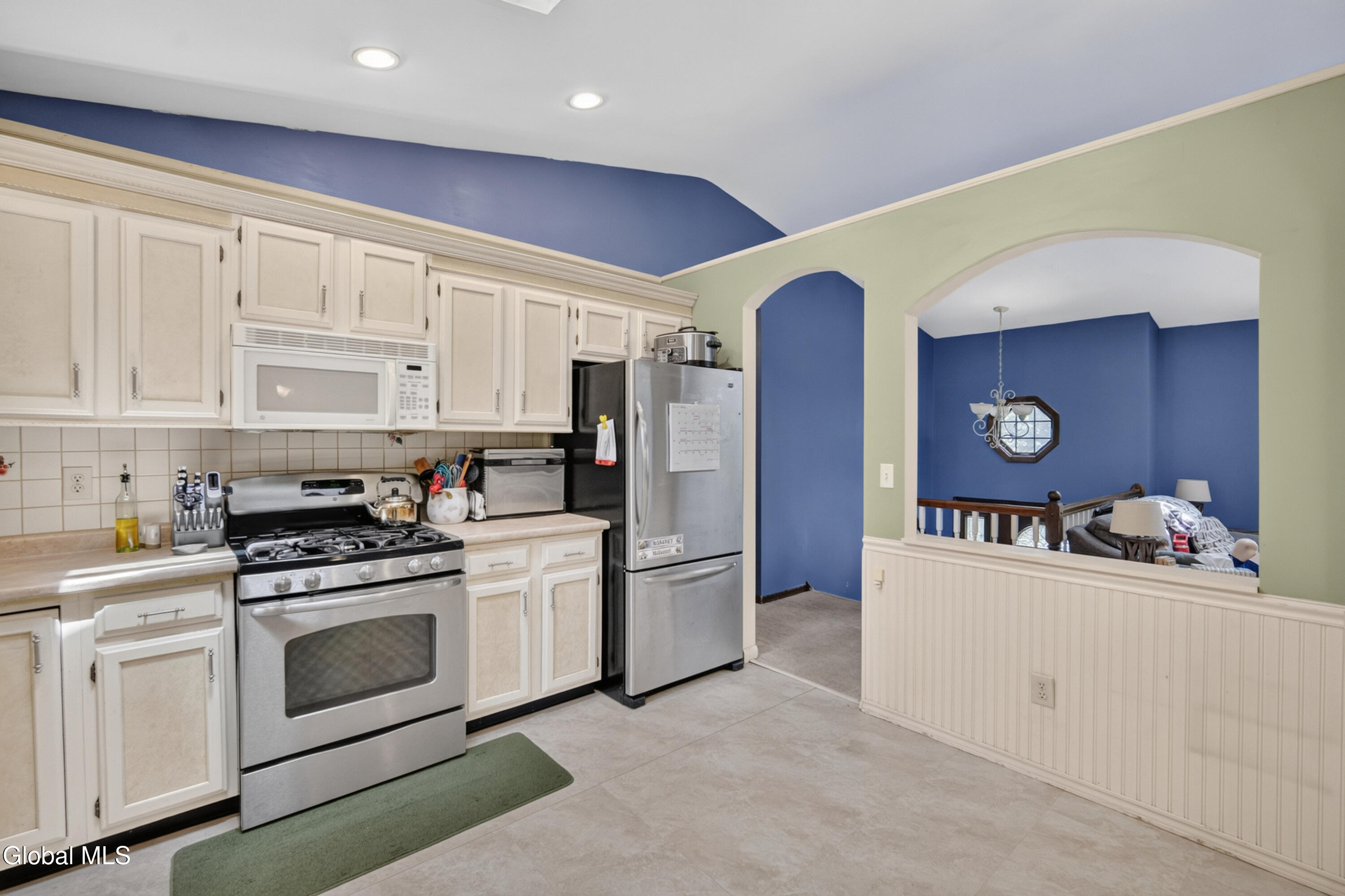 35 Hillcrest Avenue Schenectady NY 12309