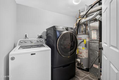 35 Hillcrest Avenue Schenectady NY 12309