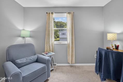 35 Hillcrest Avenue Schenectady NY 12309