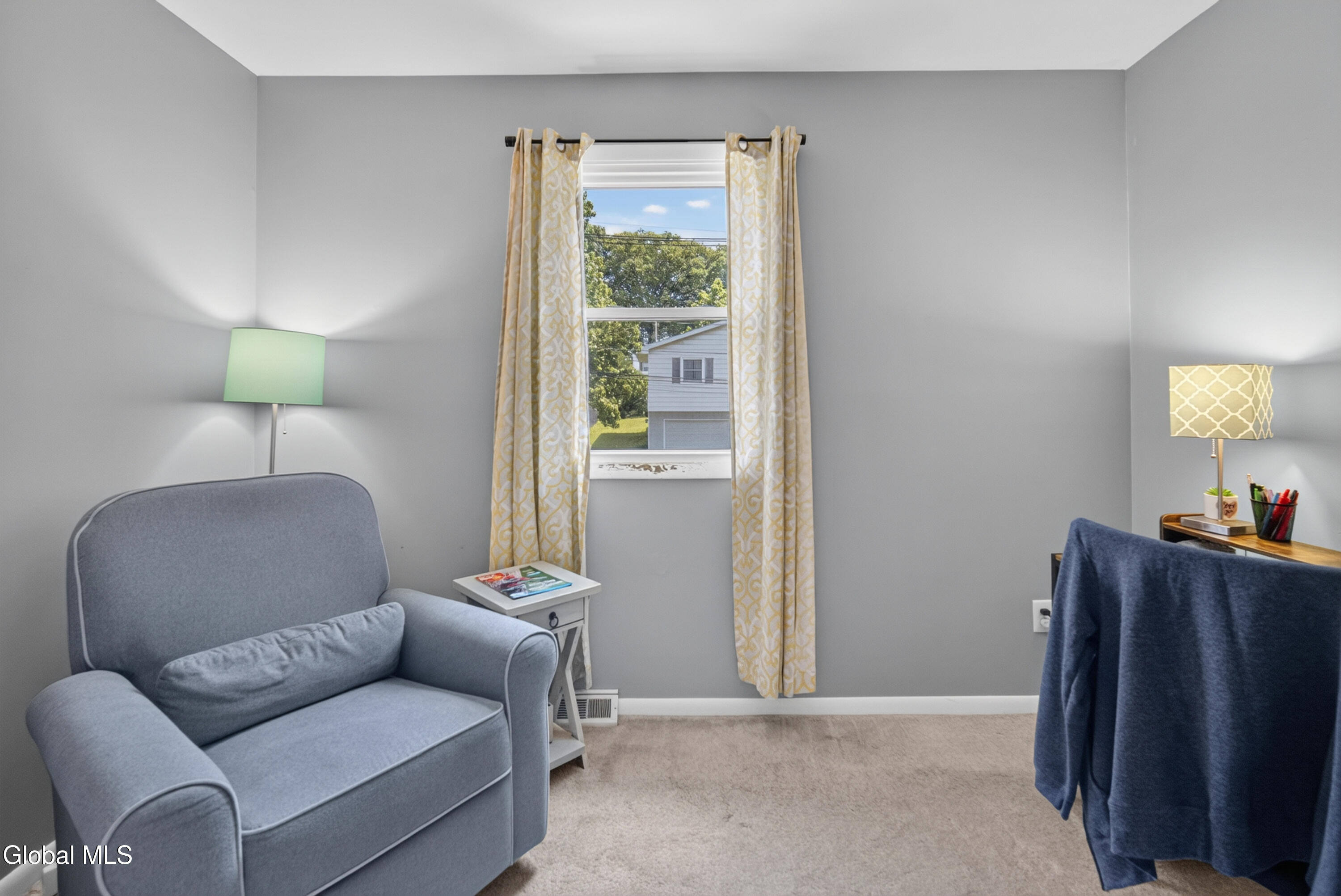 35 Hillcrest Avenue Schenectady NY 12309