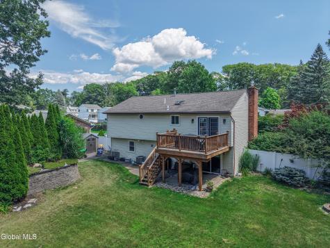 35 Hillcrest Avenue Schenectady NY 12309
