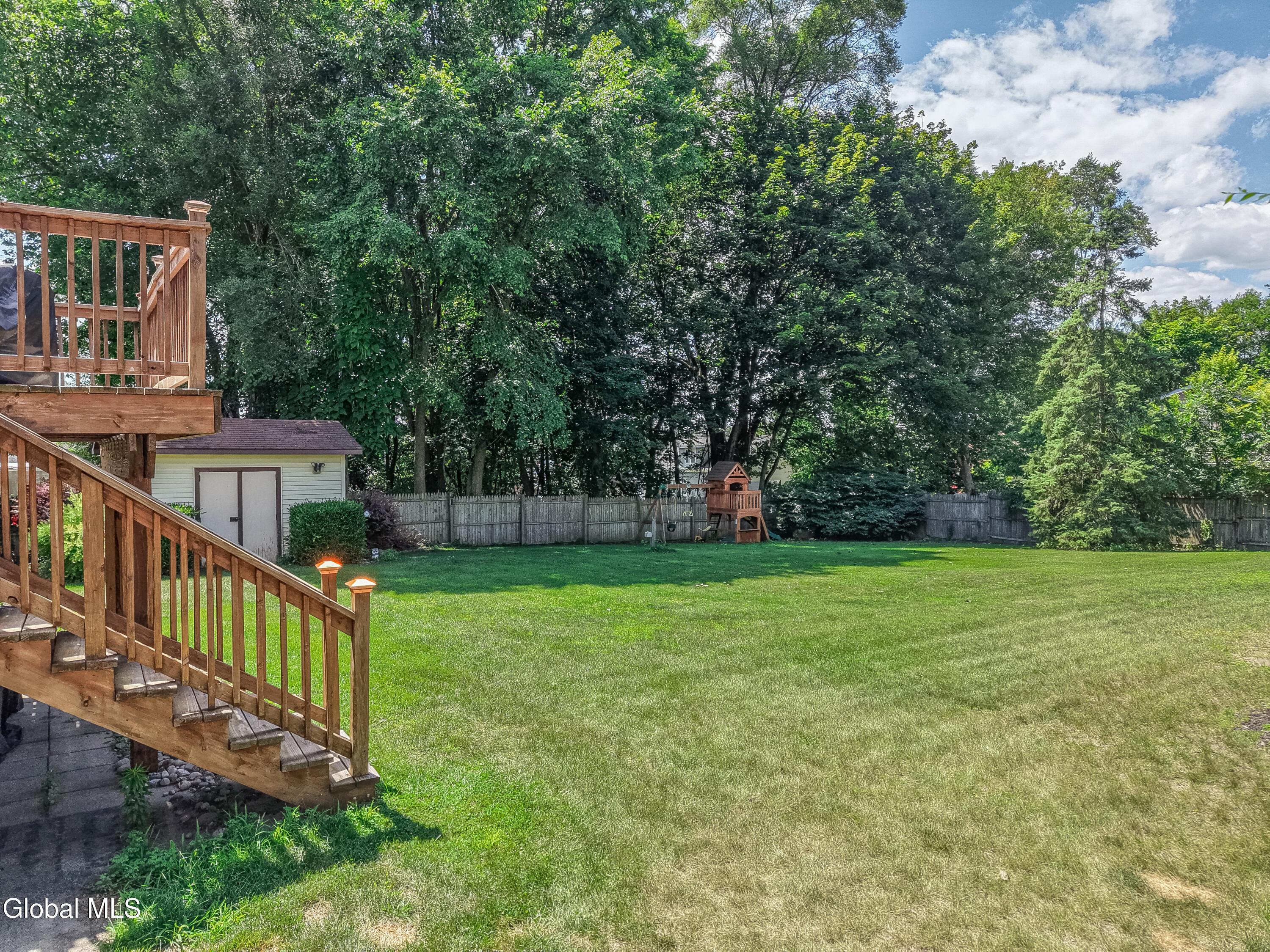 35 Hillcrest Avenue Schenectady NY 12309