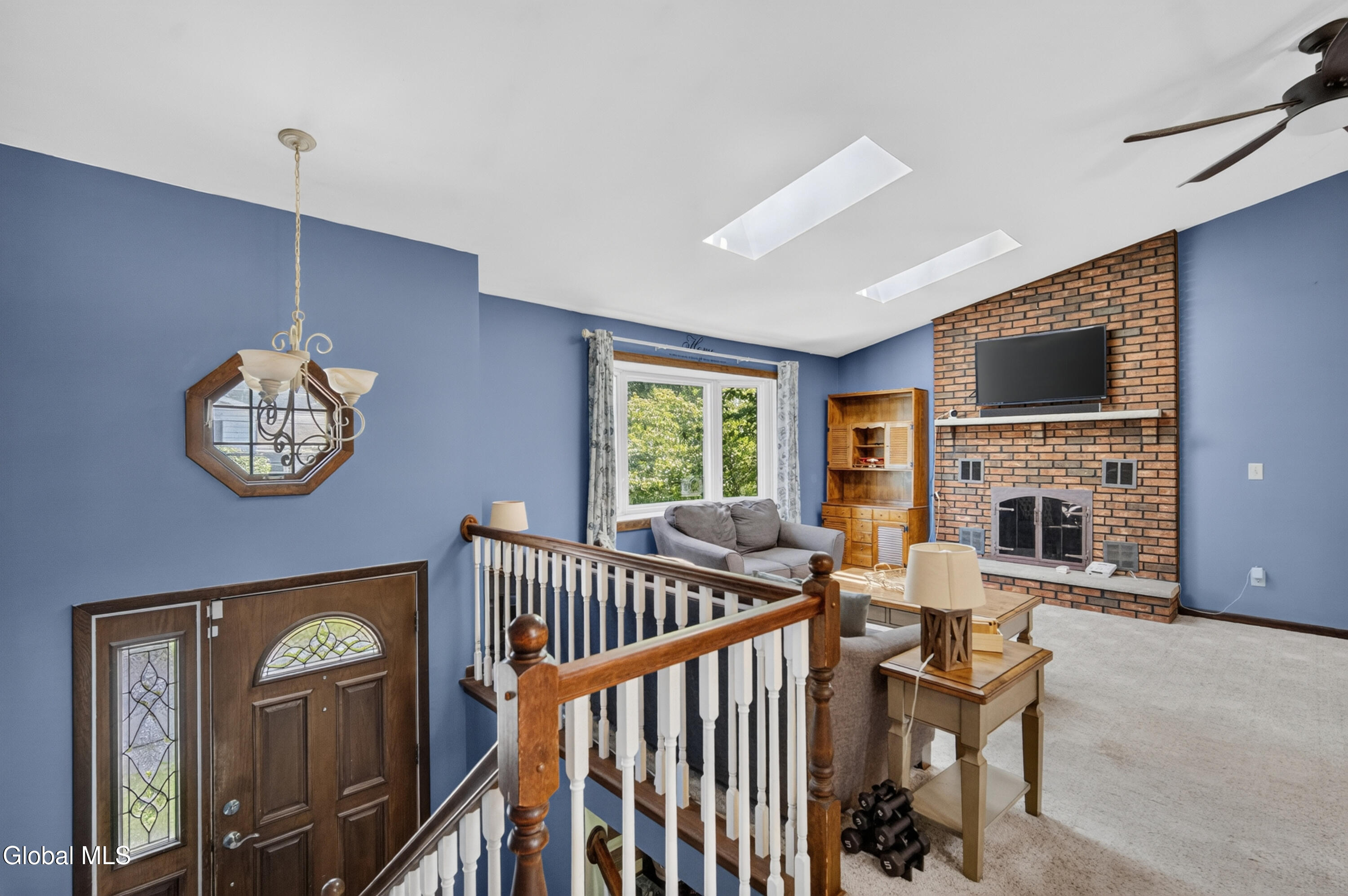 35 Hillcrest Avenue Schenectady NY 12309
