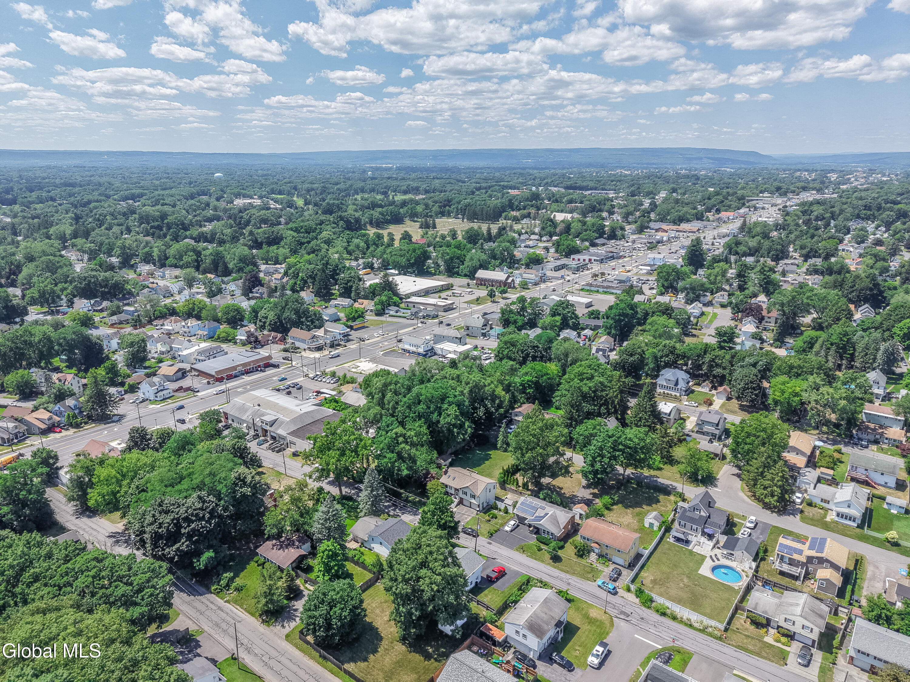 35 Hillcrest Avenue Schenectady NY 12309