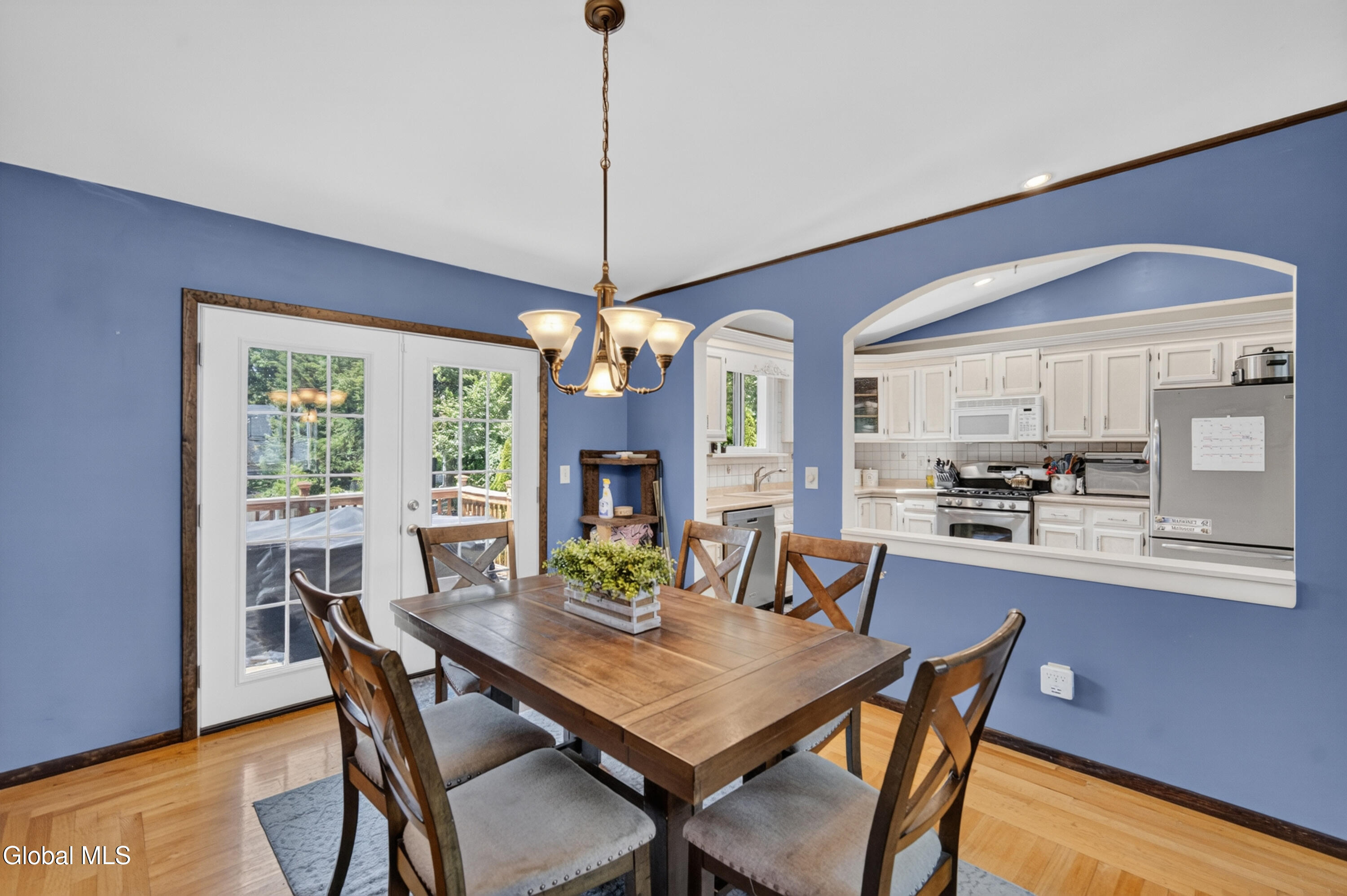 35 Hillcrest Avenue Schenectady NY 12309