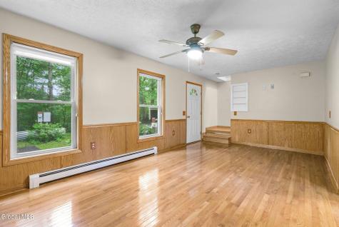 2819 New York 67 Johnsonville NY 12094