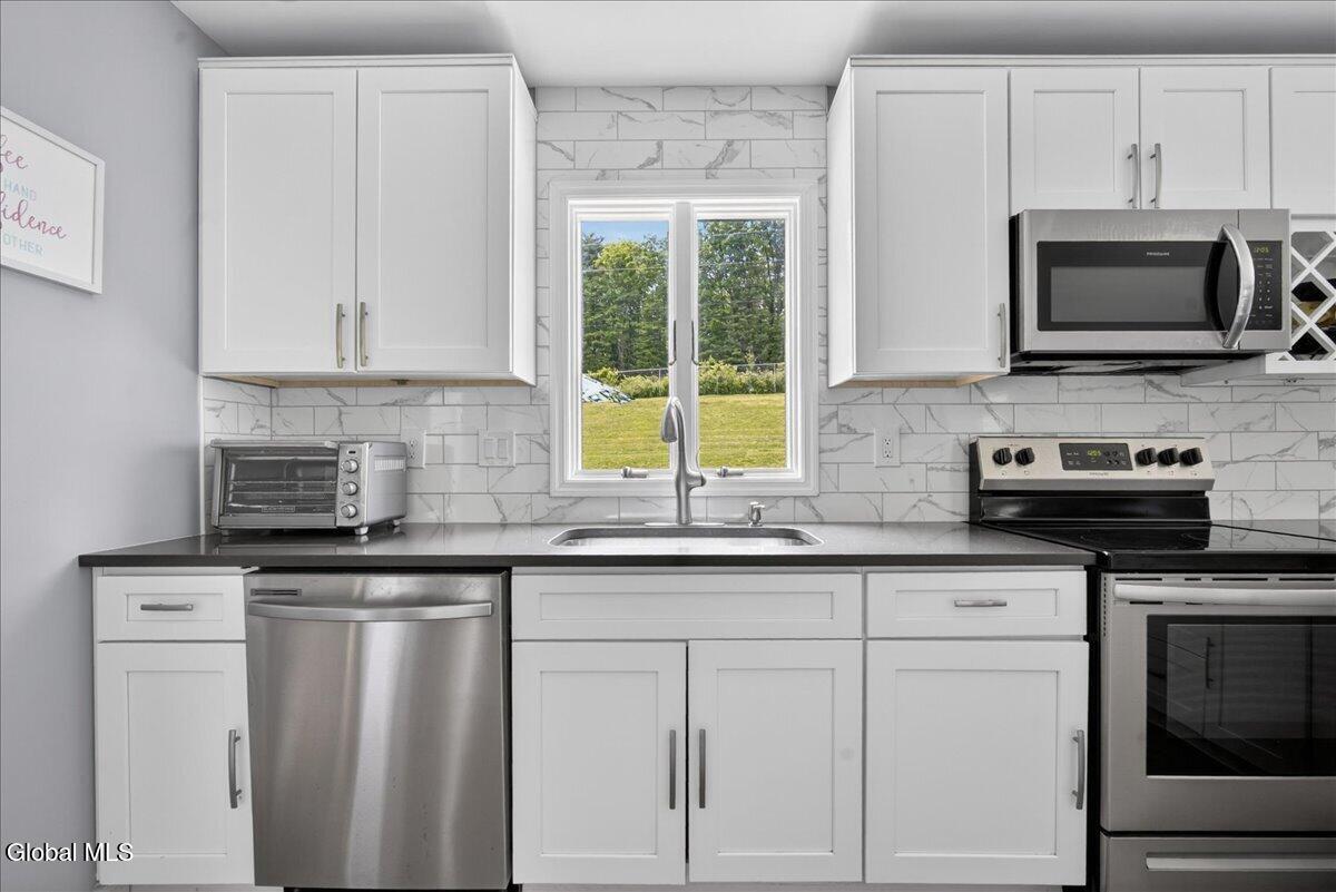 27 Severson Hill Road Voorheesville NY 12186