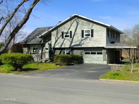 2085 Lancaster Street Schenectady NY 12308