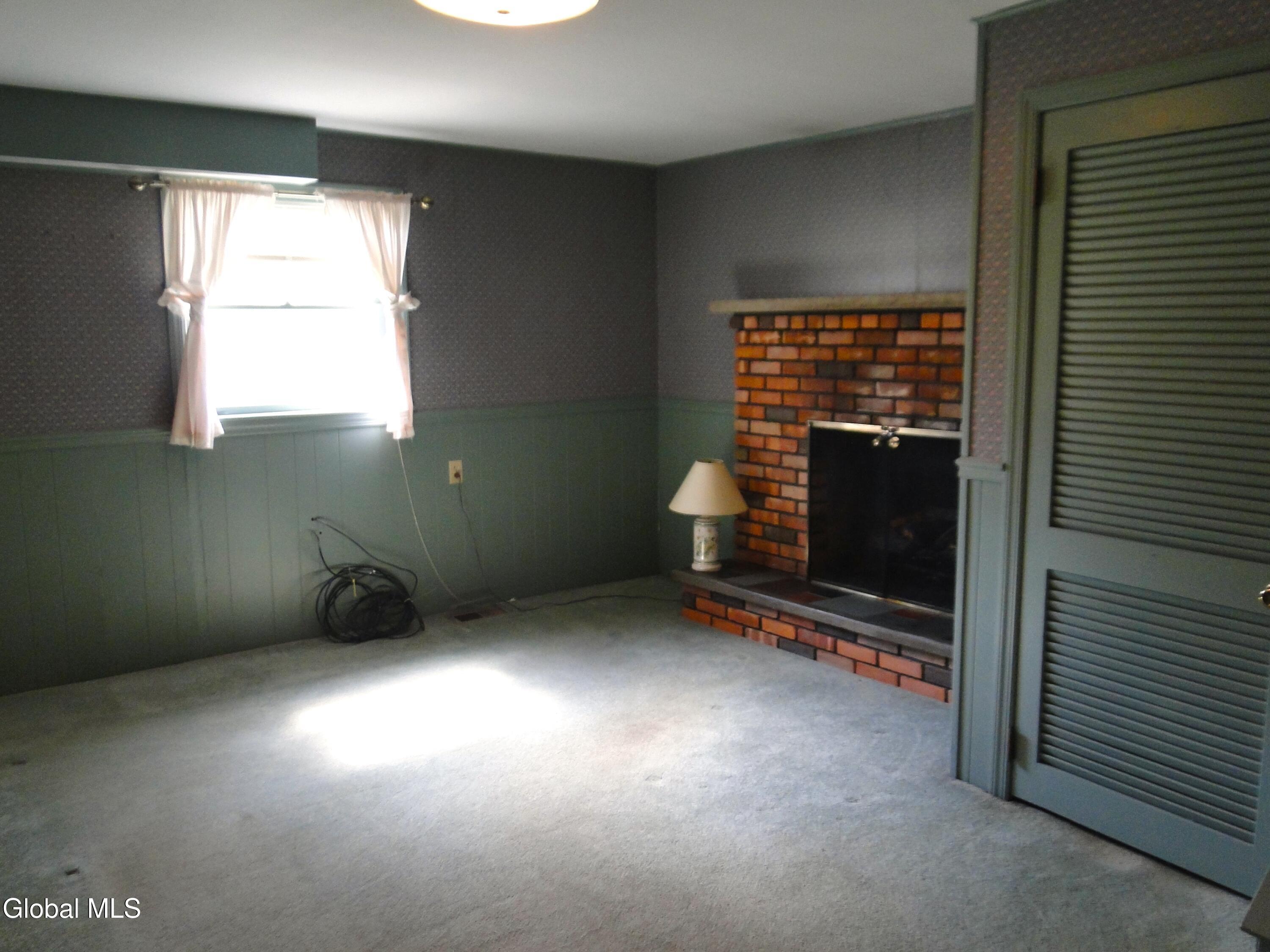2085 Lancaster Street Schenectady NY 12308