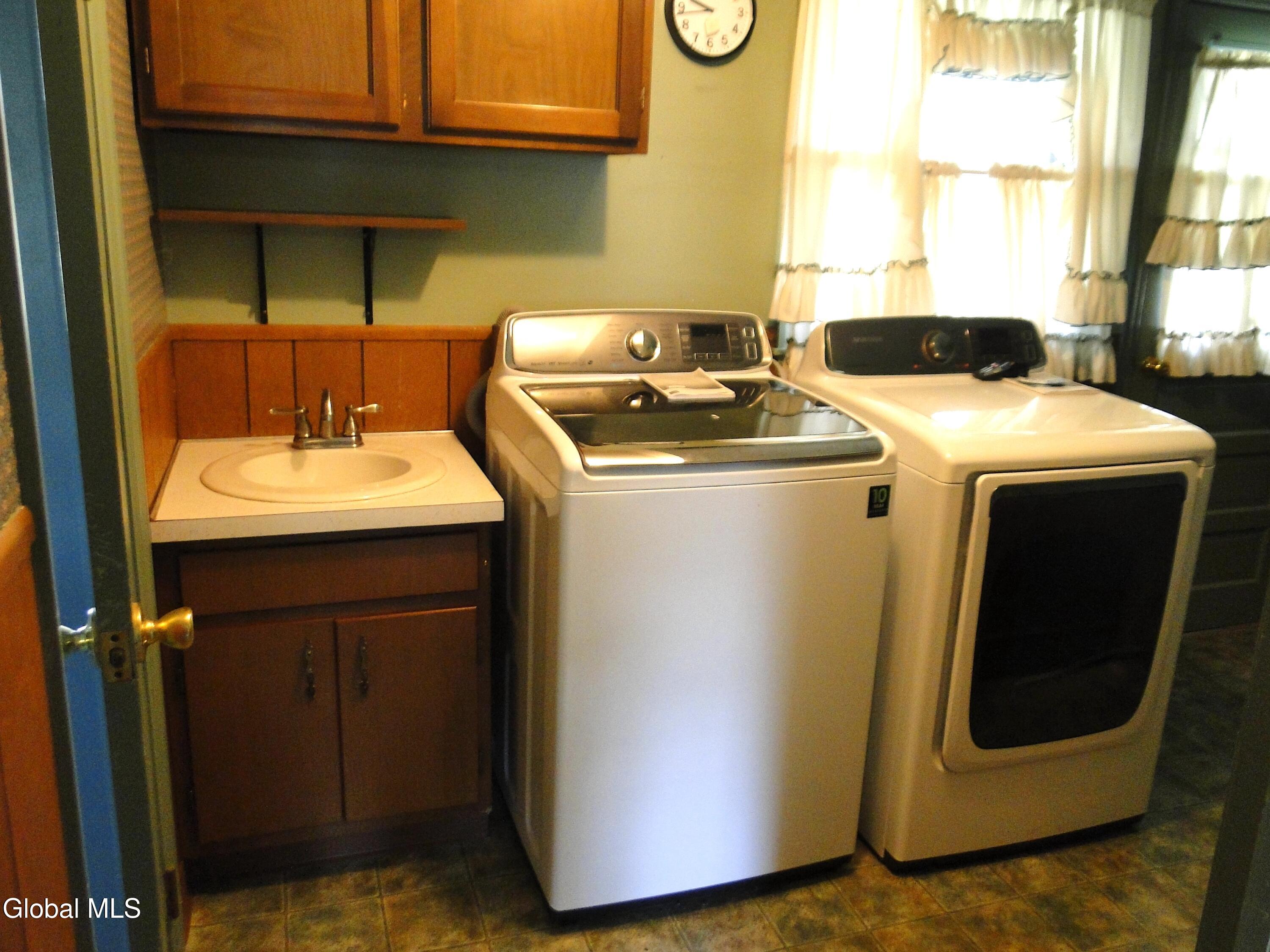 2085 Lancaster Street Schenectady NY 12308