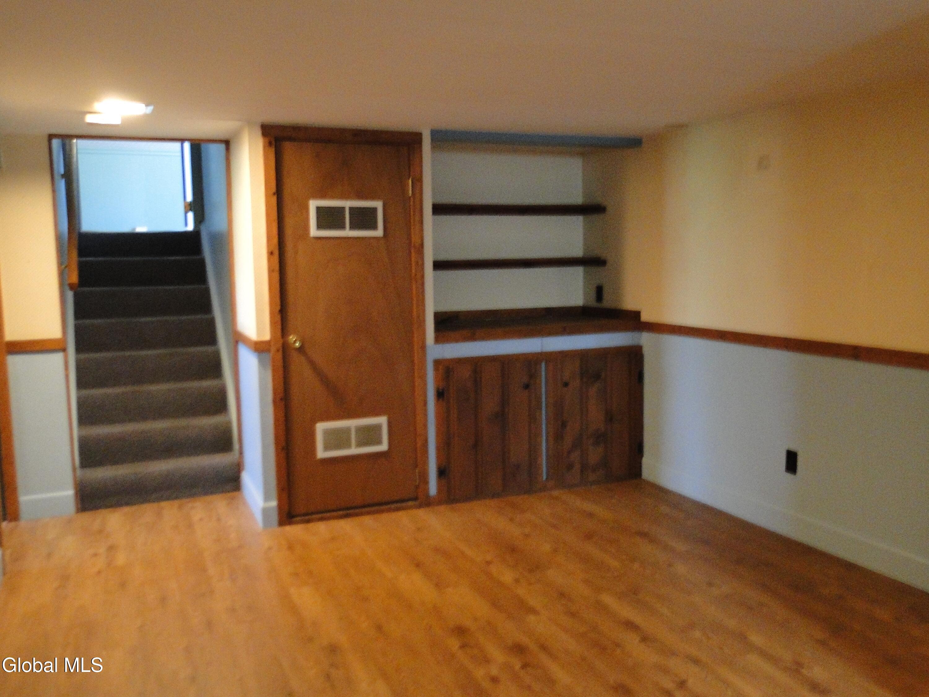 2085 Lancaster Street Schenectady NY 12308