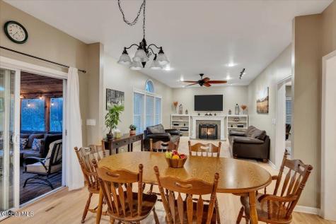 2 Carpenter Way Clifton Park NY 12065