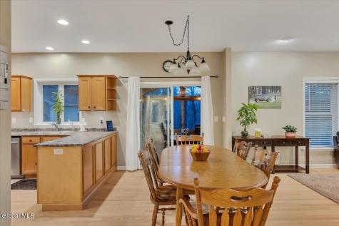 2 Carpenter Way Clifton Park NY 12065