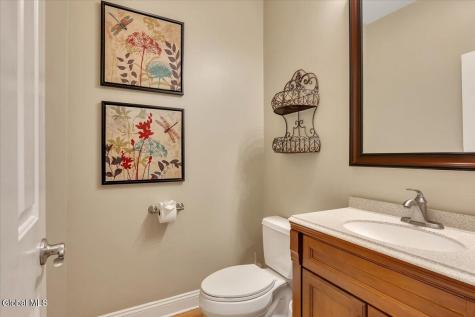 2 Carpenter Way Clifton Park NY 12065