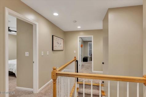 2 Carpenter Way Clifton Park NY 12065