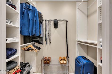 2 Carpenter Way Clifton Park NY 12065