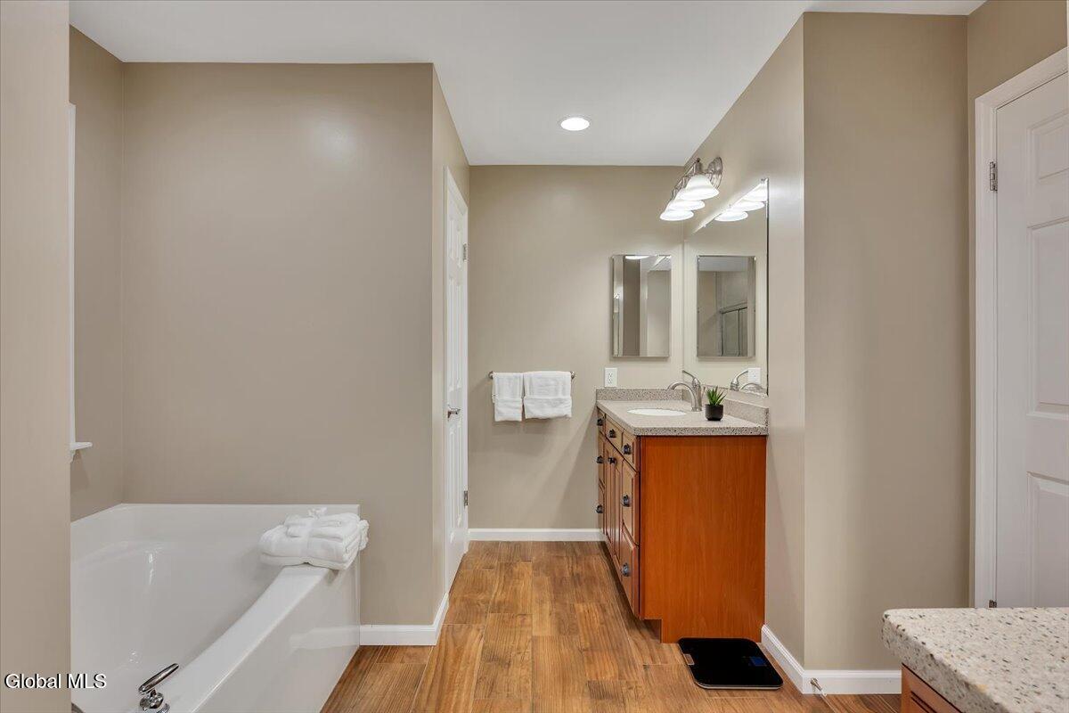 2 Carpenter Way Clifton Park NY 12065