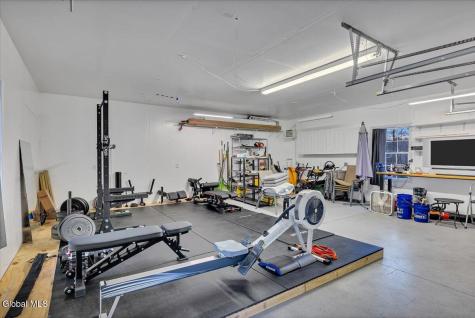 2 Carpenter Way Clifton Park NY 12065