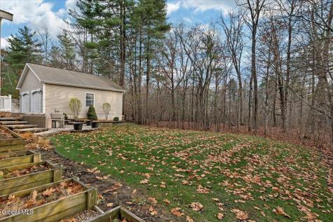 2 Carpenter Way Clifton Park NY 12065