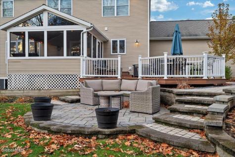 2 Carpenter Way Clifton Park NY 12065