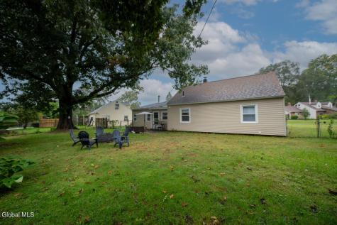 1013 Inner Drive Rotterdam NY 12303