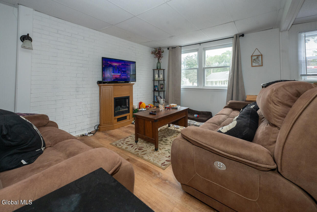 1013 Inner Drive Rotterdam NY 12303