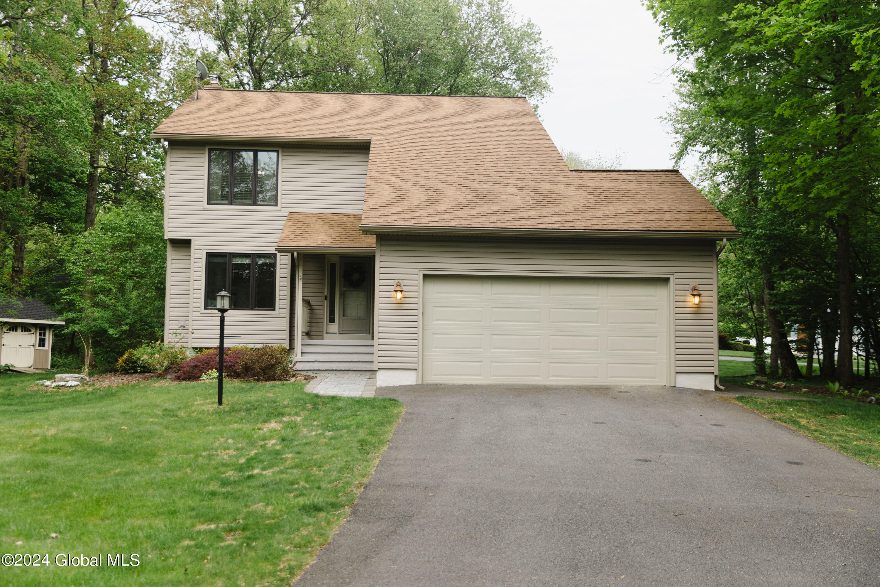 13 Princess Pine Drive Clifton Park NY 12065