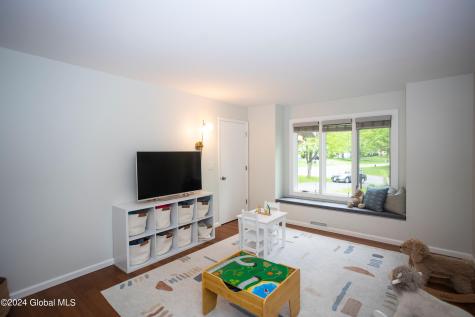13 Princess Pine Drive Clifton Park NY 12065