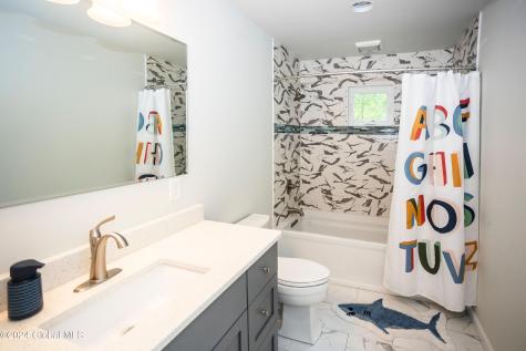 13 Princess Pine Drive Clifton Park NY 12065