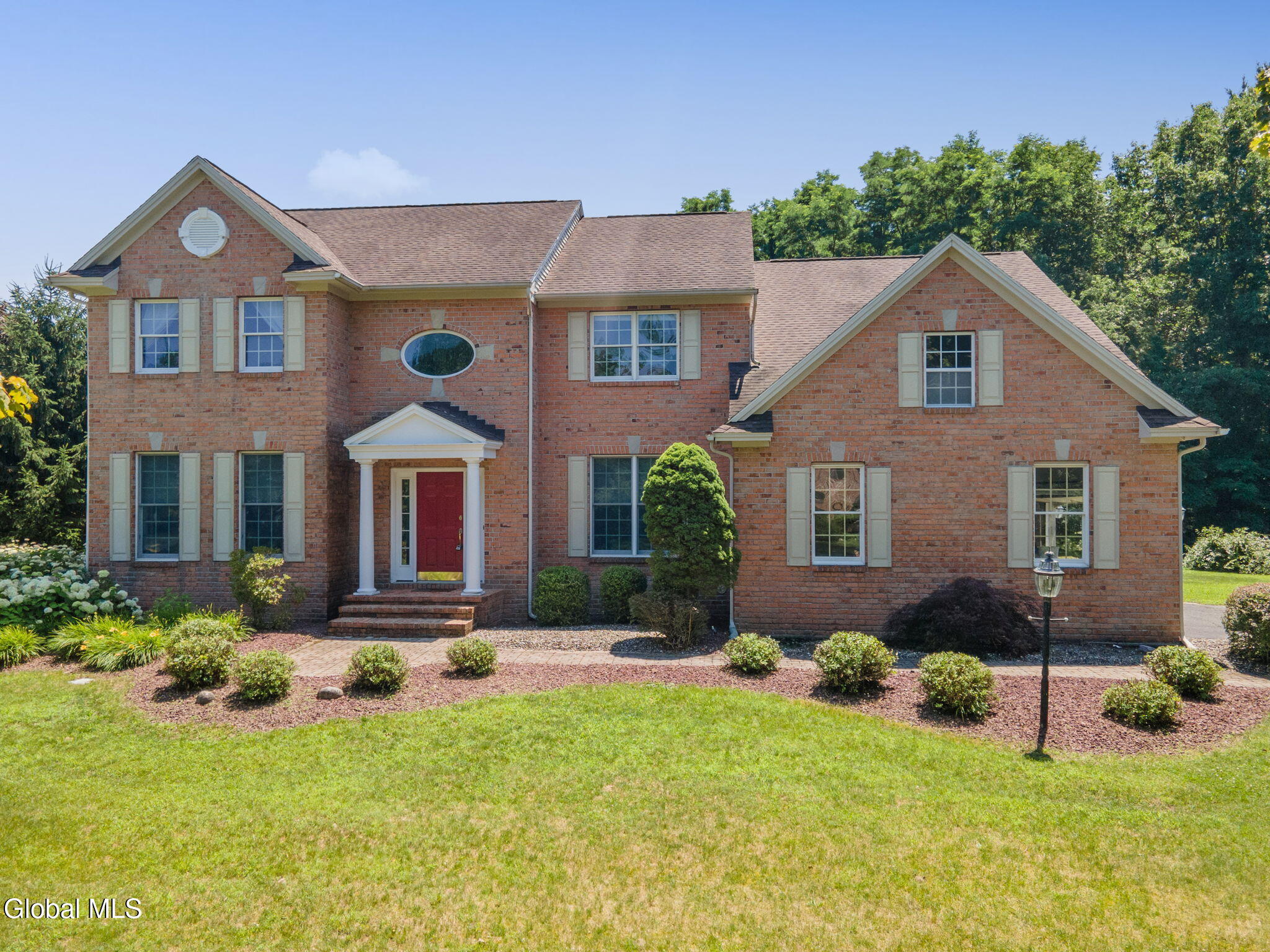 214 Bell Court Schenectady NY 12303