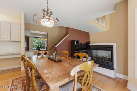 214 Bell Court Schenectady NY 12303