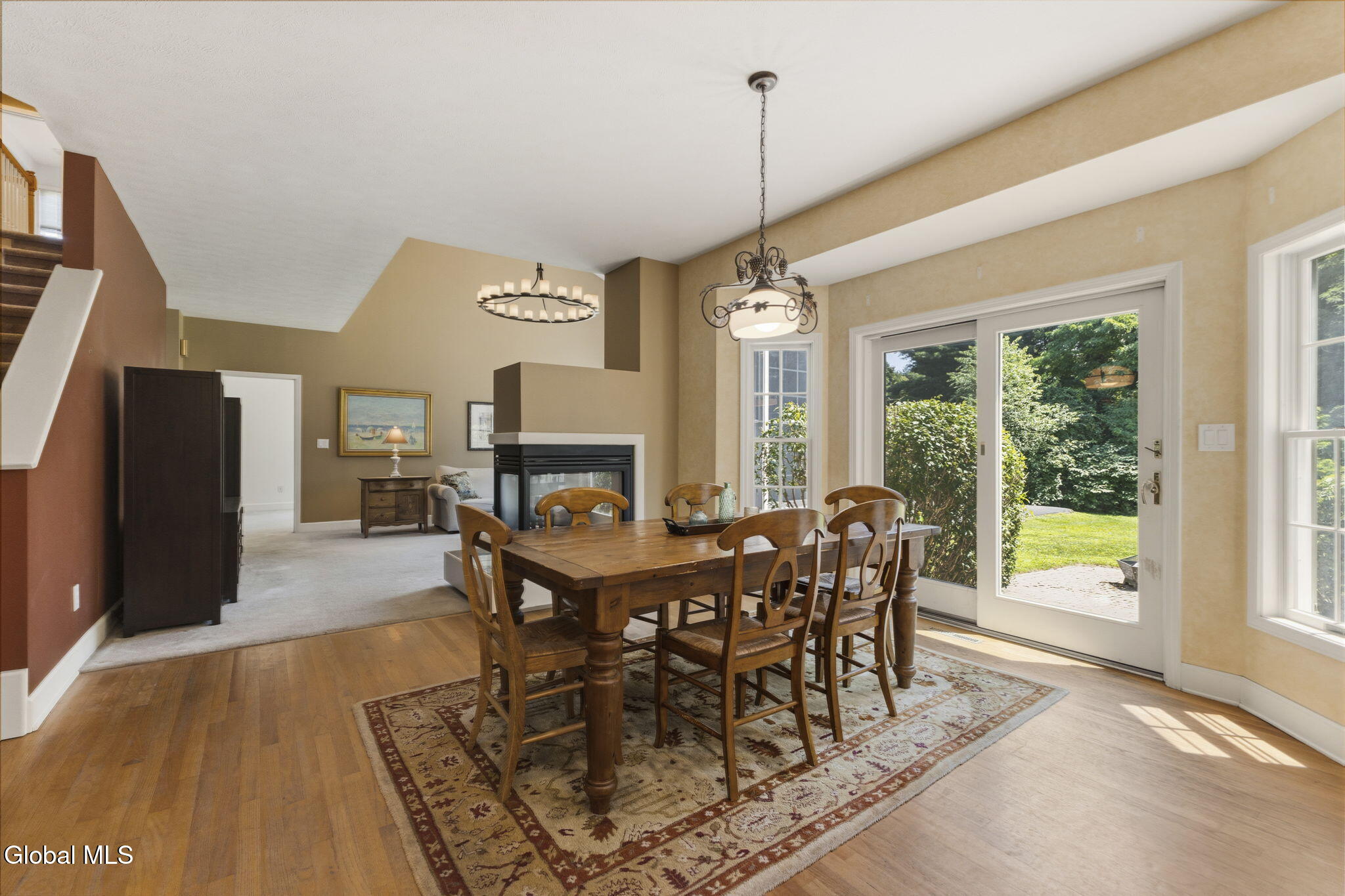 214 Bell Court Schenectady NY 12303