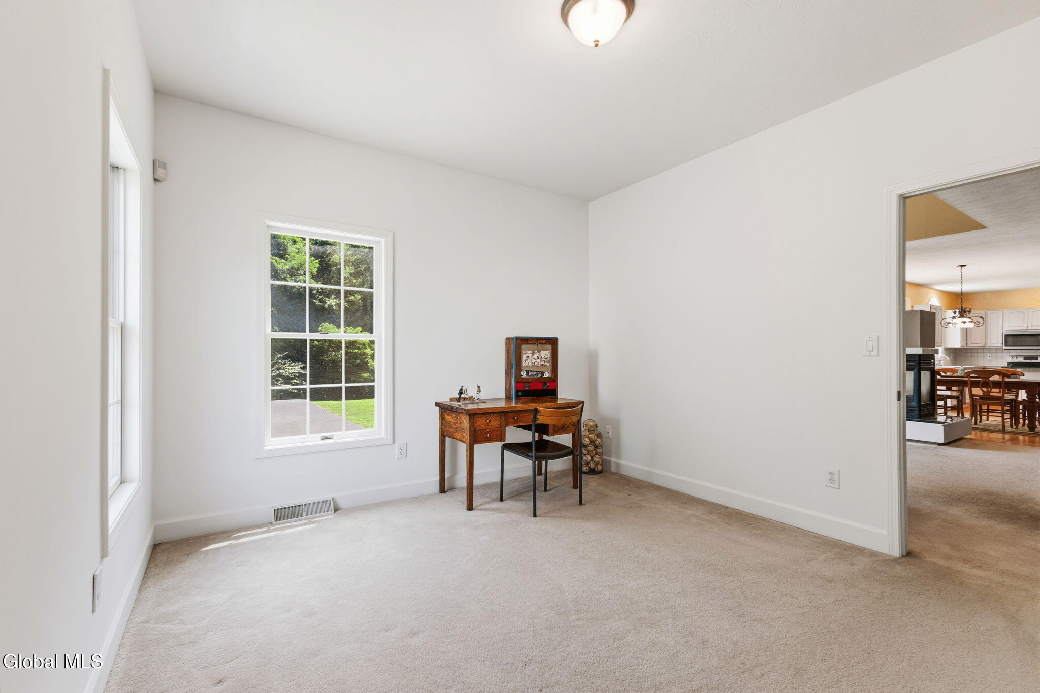 214 Bell Court Schenectady NY 12303