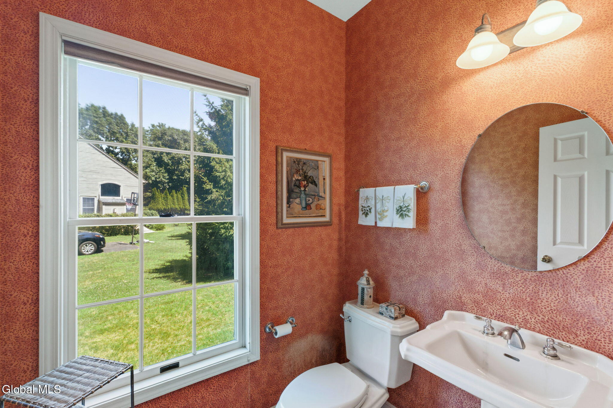 214 Bell Court Schenectady NY 12303