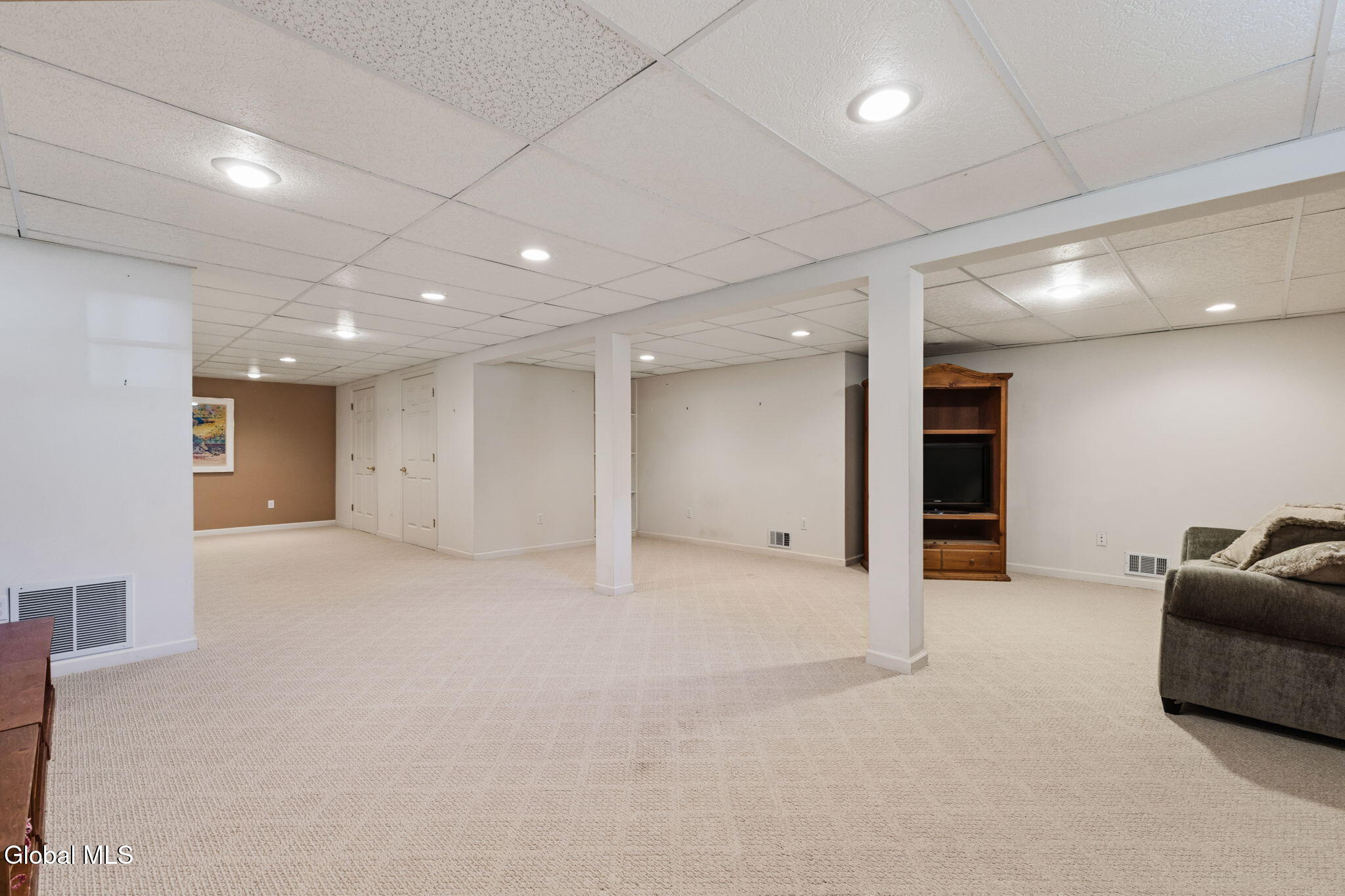 214 Bell Court Schenectady NY 12303