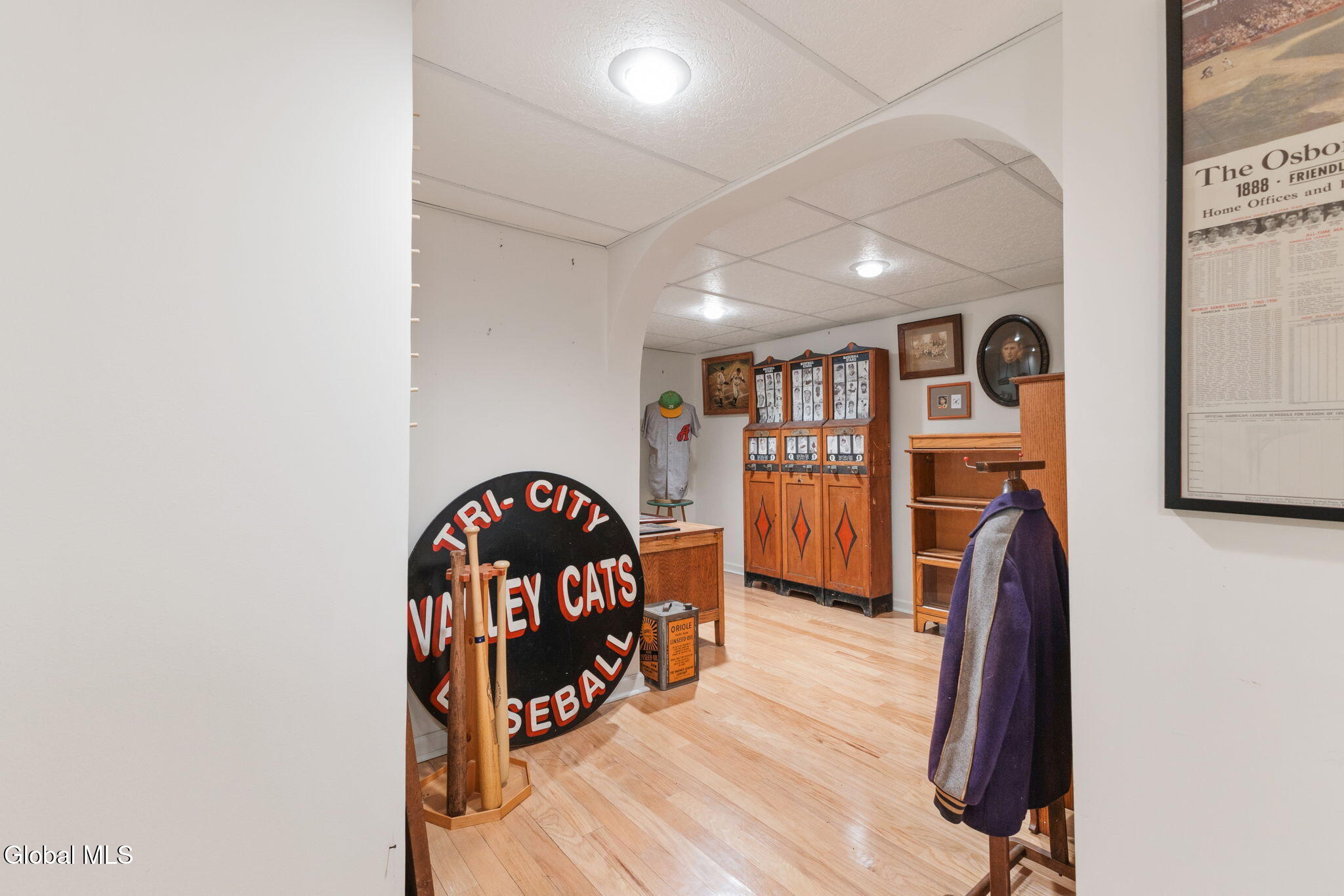 214 Bell Court Schenectady NY 12303