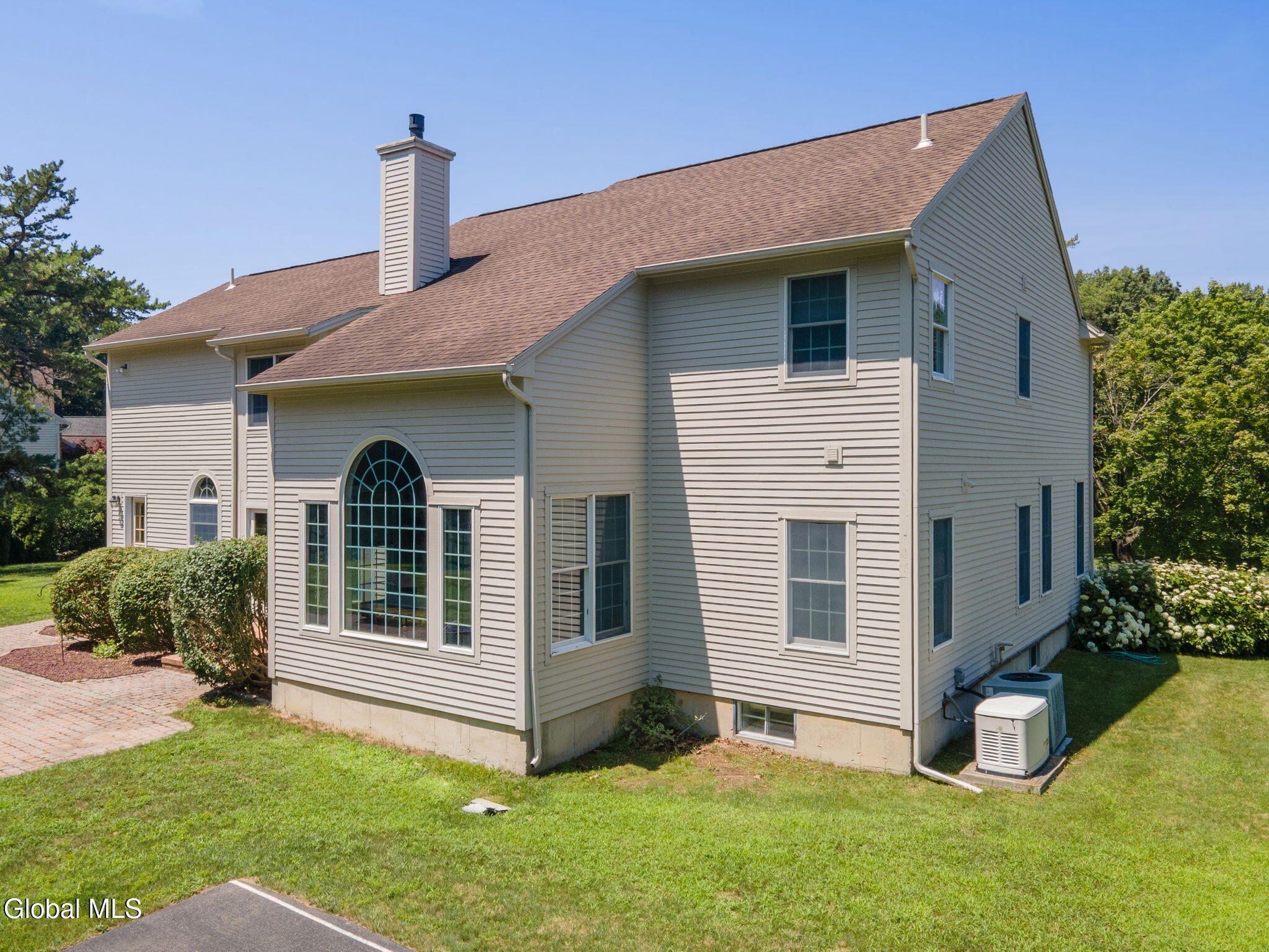 214 Bell Court Schenectady NY 12303