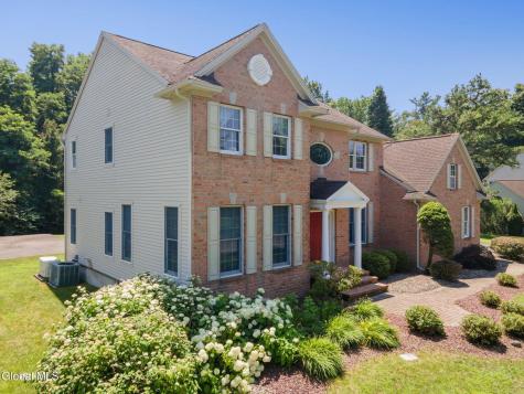 214 Bell Court Schenectady NY 12303