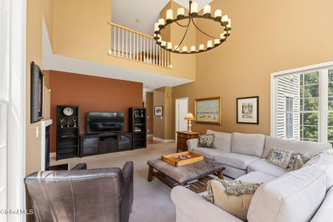 214 Bell Court Schenectady NY 12303
