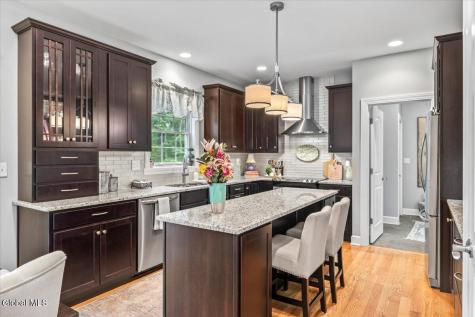 76 Tamarack Lane Niskayuna NY 12309