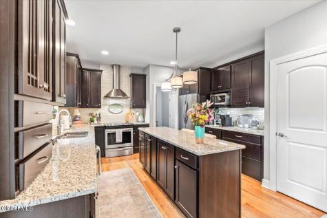 76 Tamarack Lane Niskayuna NY 12309