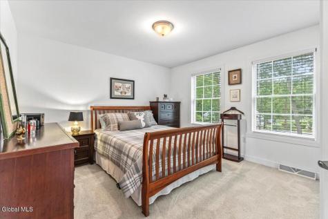 76 Tamarack Lane Niskayuna NY 12309