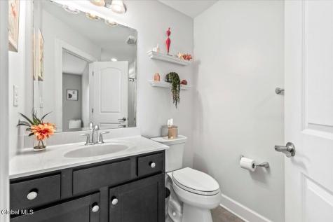 76 Tamarack Lane Niskayuna NY 12309