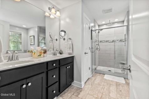 76 Tamarack Lane Niskayuna NY 12309