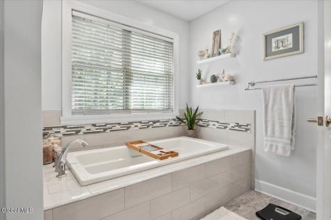 76 Tamarack Lane Niskayuna NY 12309