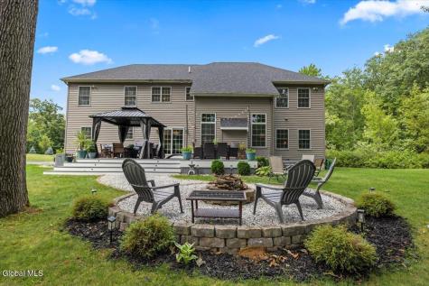 76 Tamarack Lane Niskayuna NY 12309