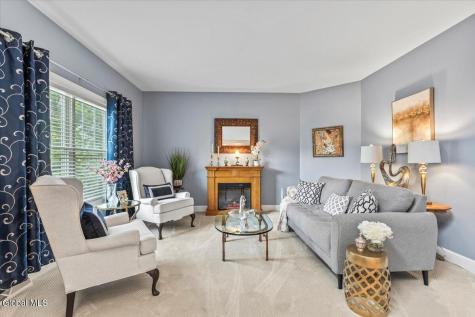 76 Tamarack Lane Niskayuna NY 12309