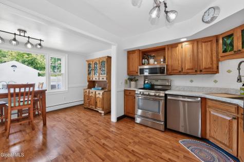 187 S Main Avenue Albany NY 12208